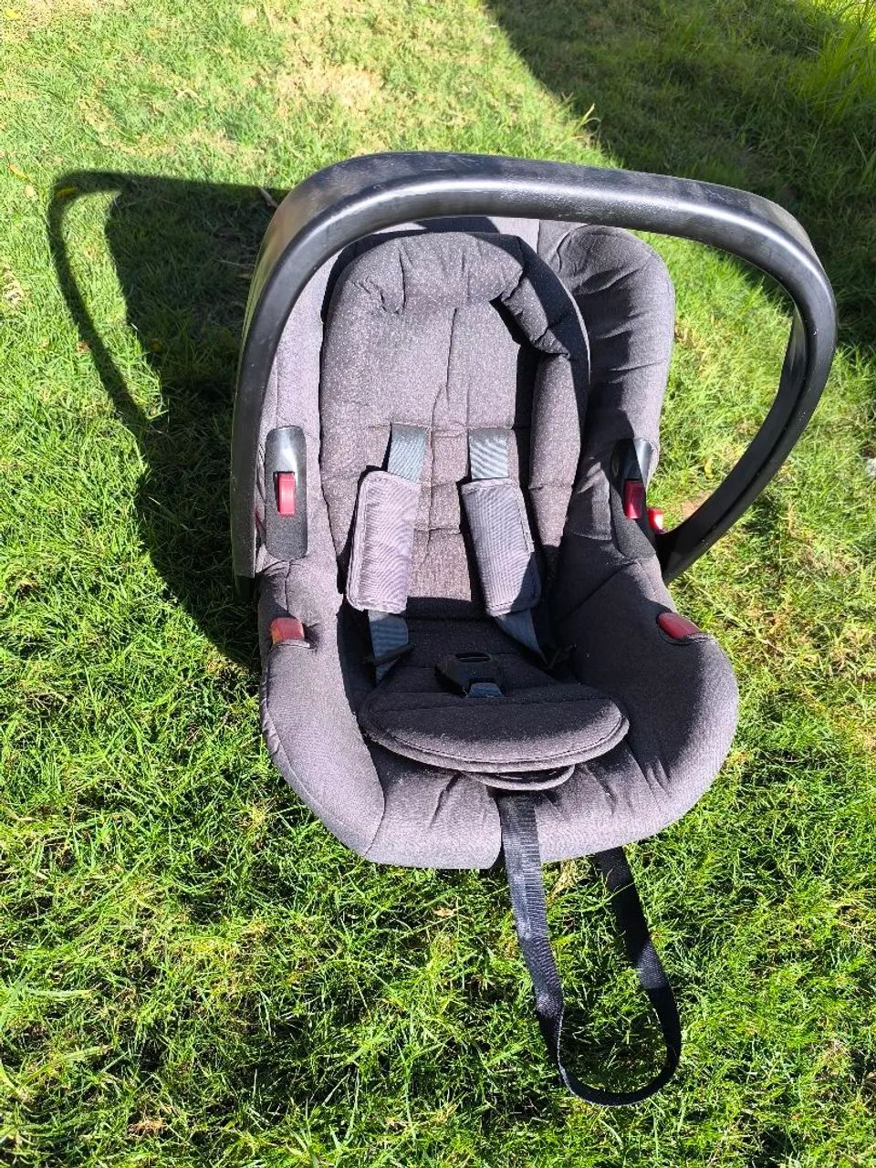 Carrinho de bebe e bebê conforto  - Foto 3