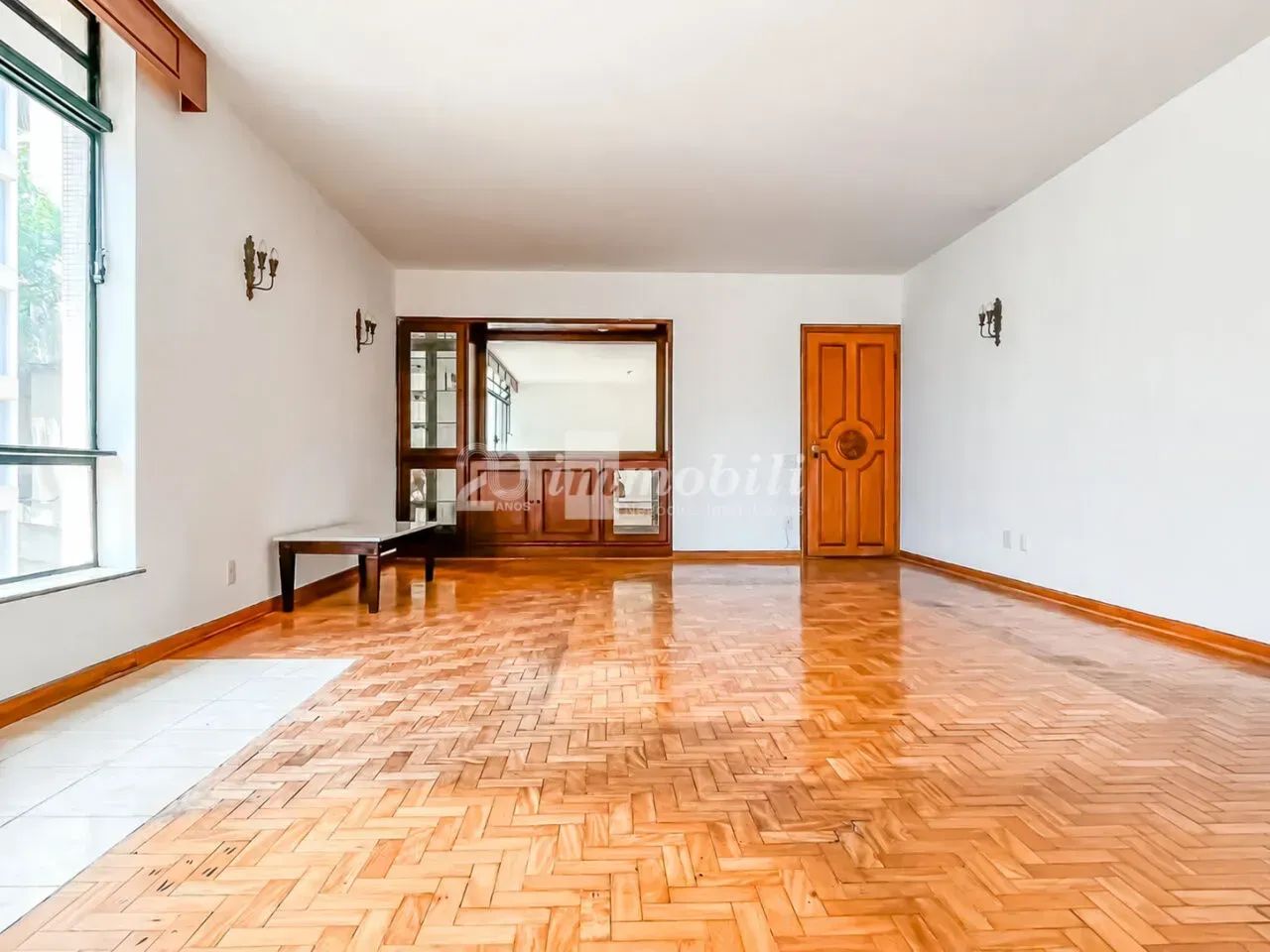 Apartamento com 3 dormitórios e 1 vaga, 186 m² - Foto 2