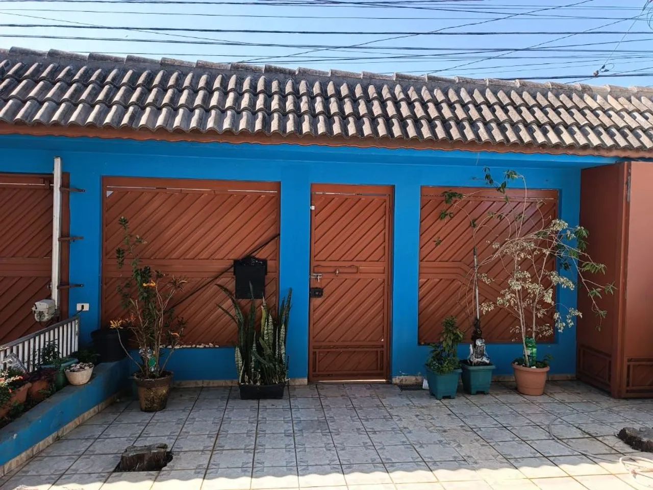 Sobrado à Venda no Jardim Vivan - 4 Dormitórios e 6 Vagas