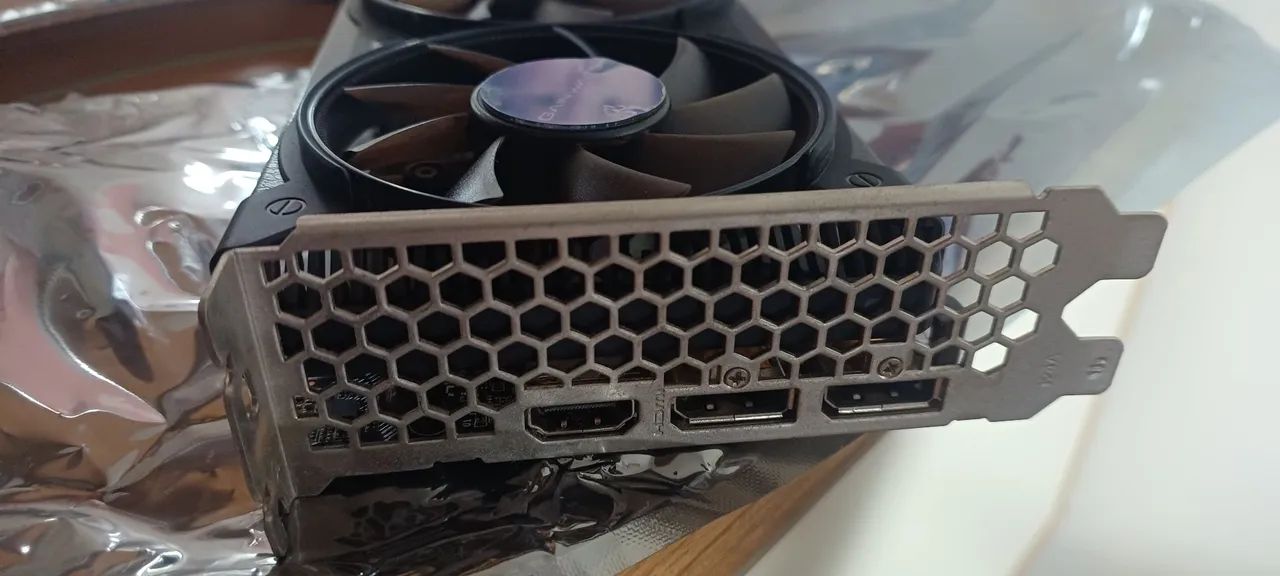 Placa de video Geforce GTX 1650 - Foto 2