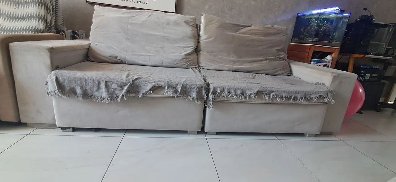 Vendo Sofá retrátil 3 lugares. - Foto 3