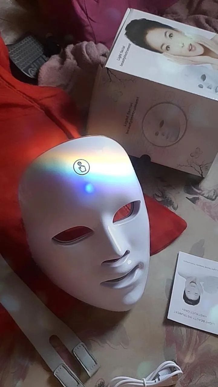 Máscara de Led 7 cores rejuvenescimento facial + vaporizador de ozônio +extrator de cravos - Foto 5
