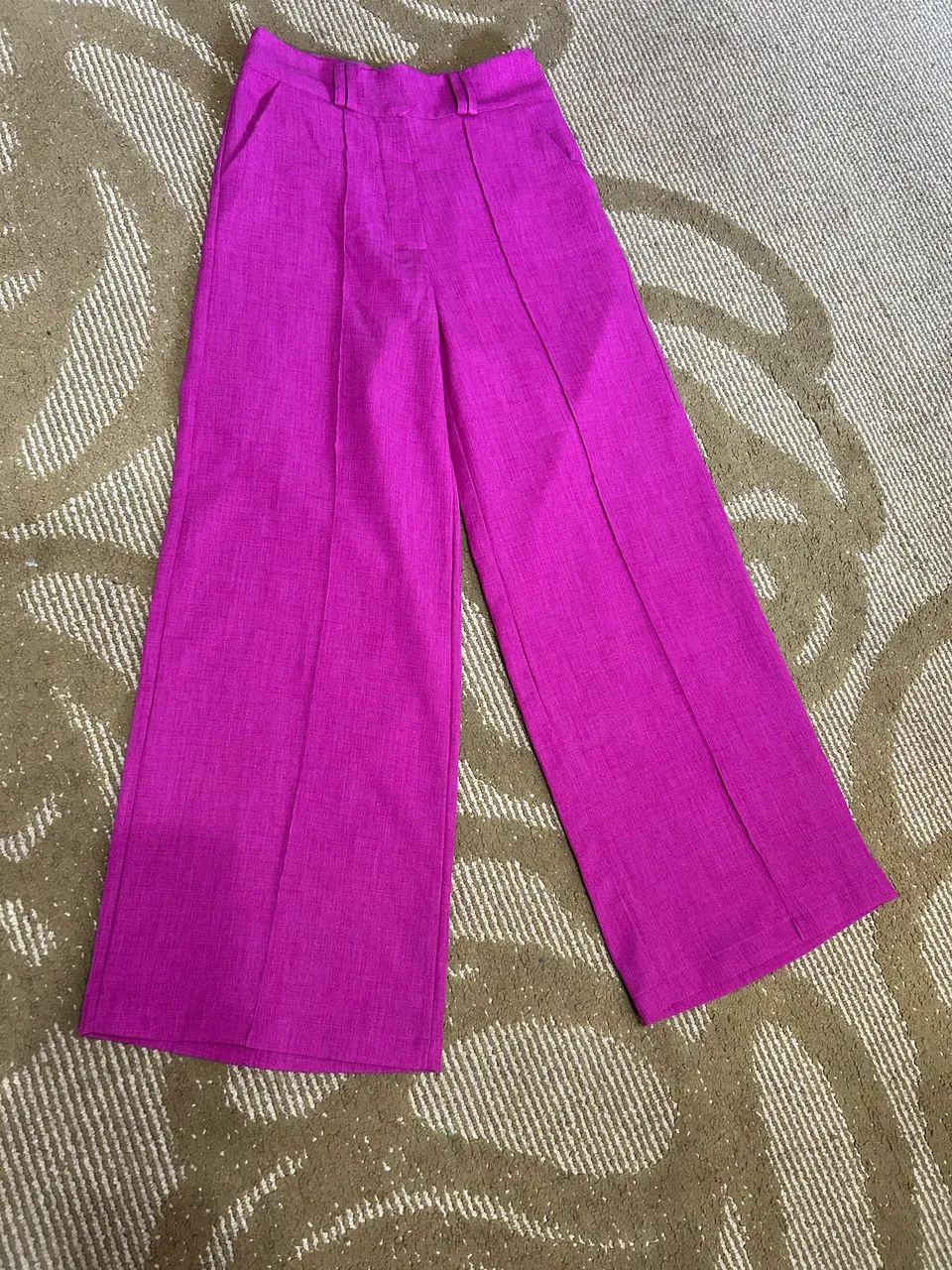 Calça feminina tamanho P