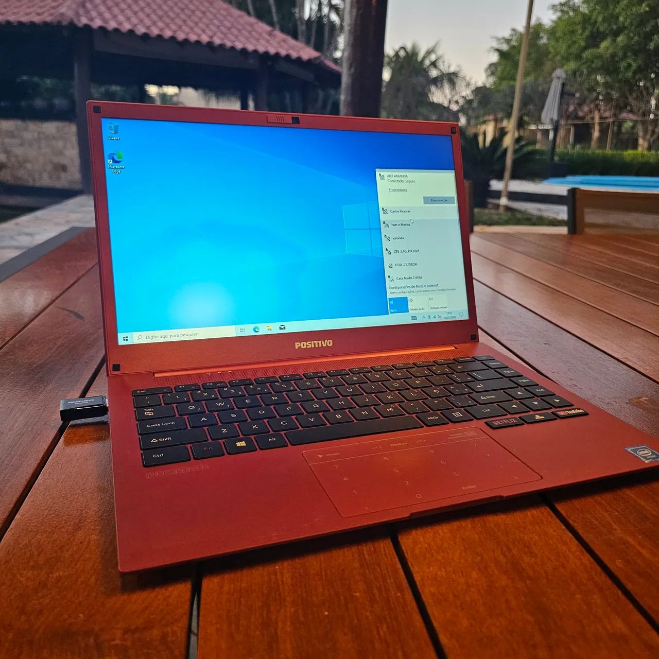 Notebook Positivo Motion Red