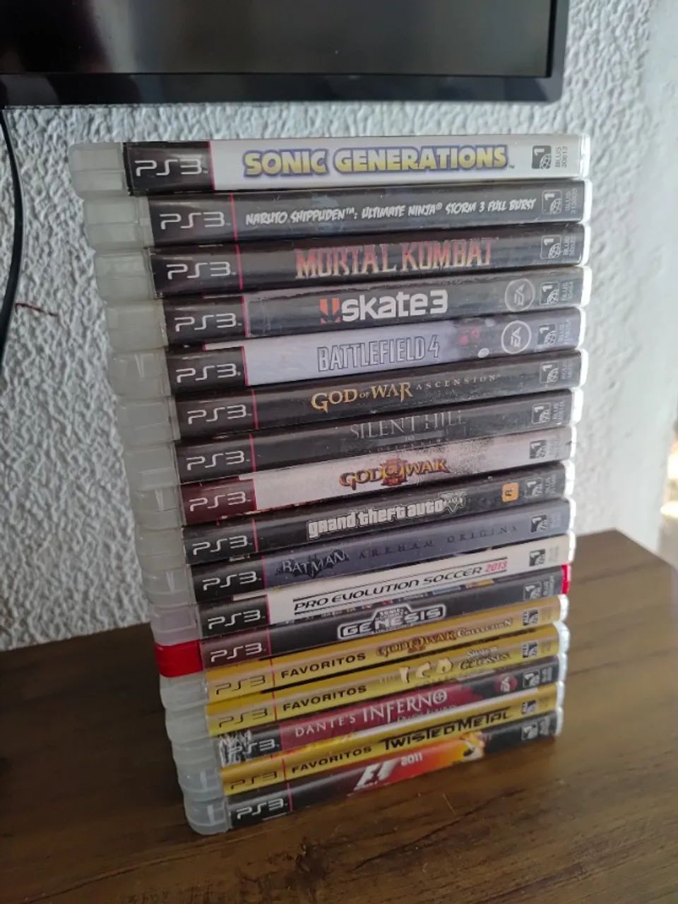 PlayStation 3 com 19 jogos + tv 32 polegadas 