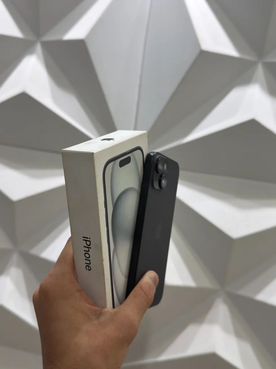 iPhone 15  - Foto 2