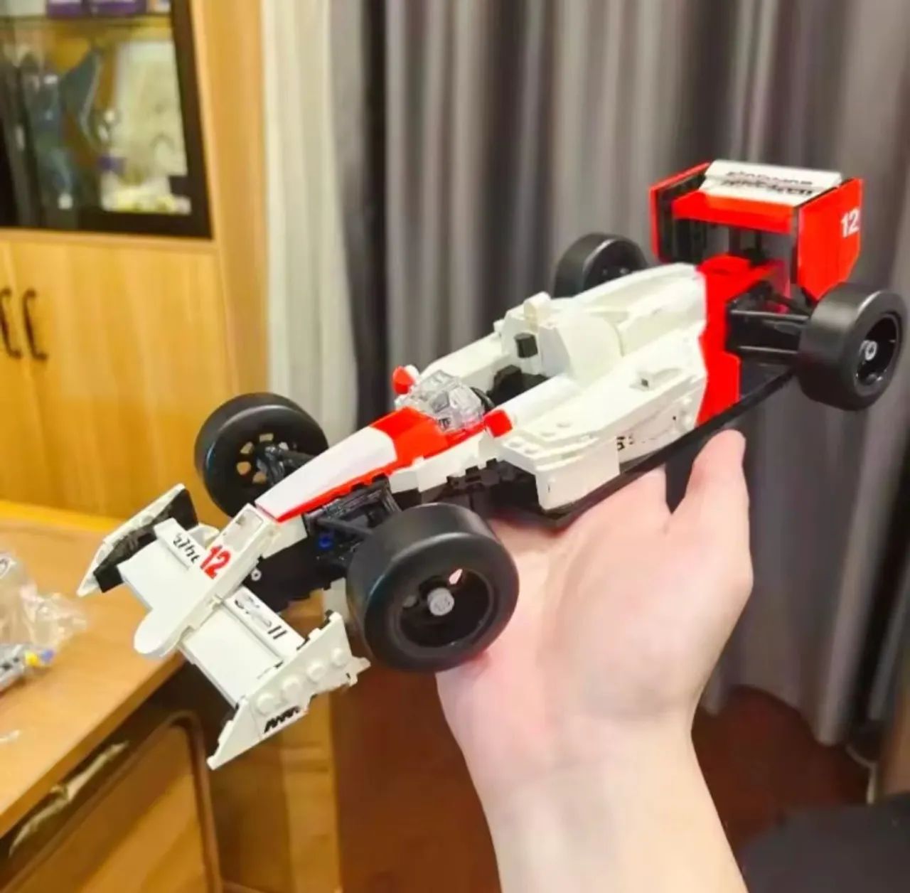 McLaren Senna MP4/4 Lego  - Foto 2