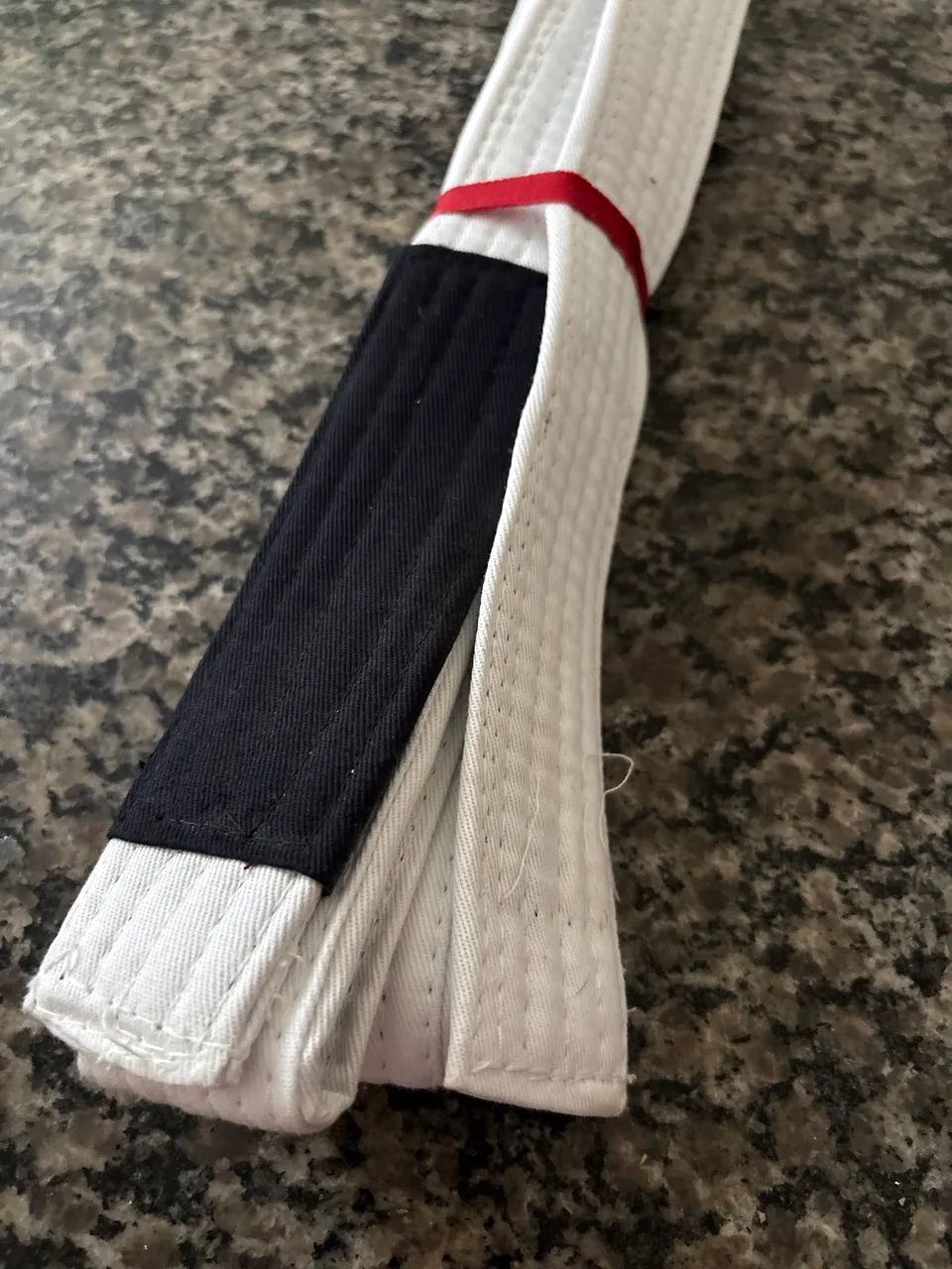 Faixa Branca de Jiu Jitsu Nova  - Foto 2