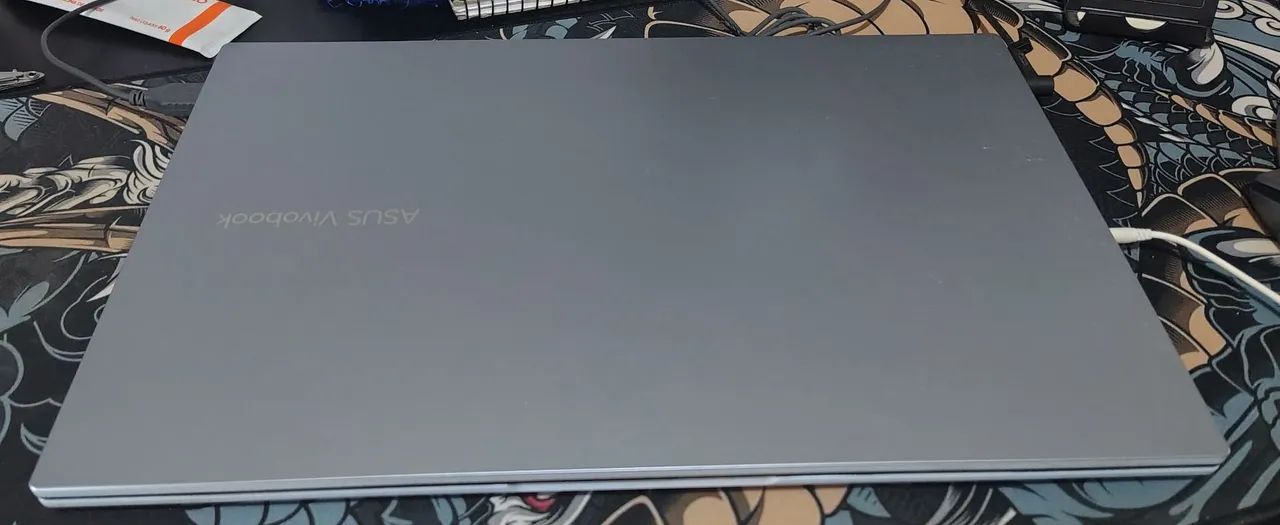 Notebook Asus semi-novo