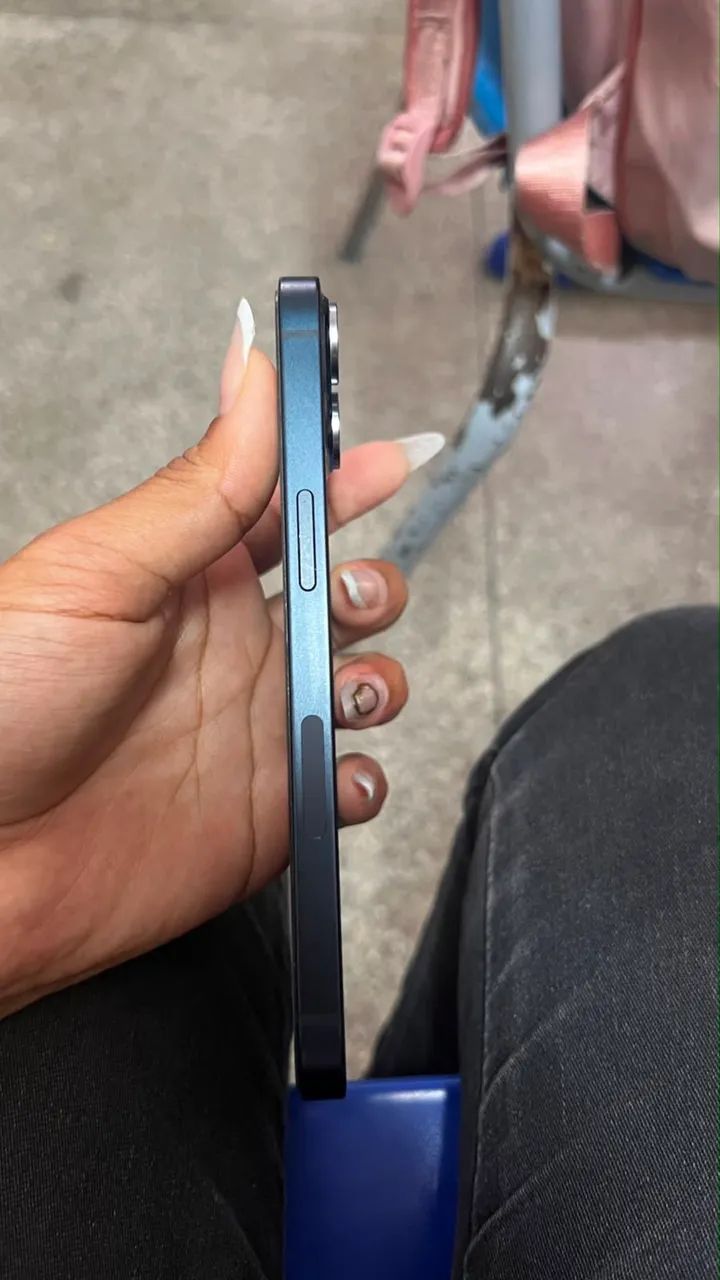 IPHONE 13 - Foto 3