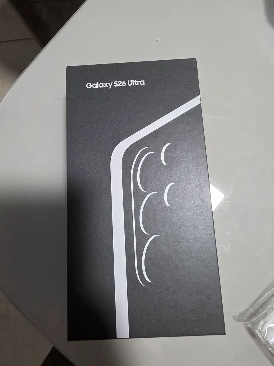 S26 Ultra 256gb branco lacrado.