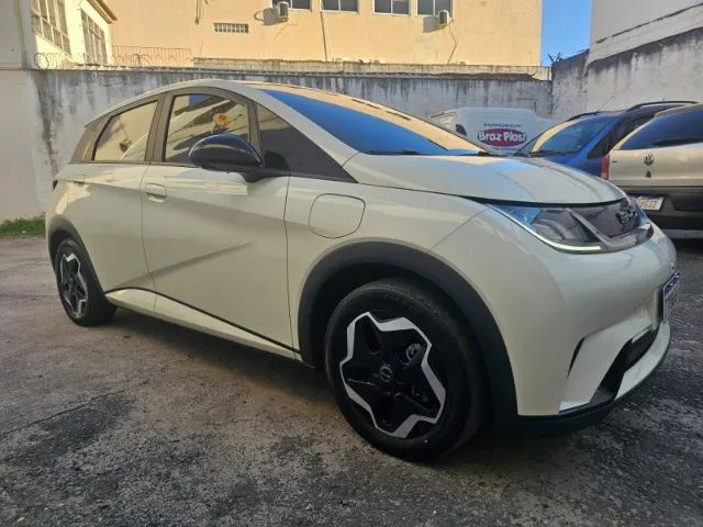 BYD Dolphin EV (Elétrico) 2025