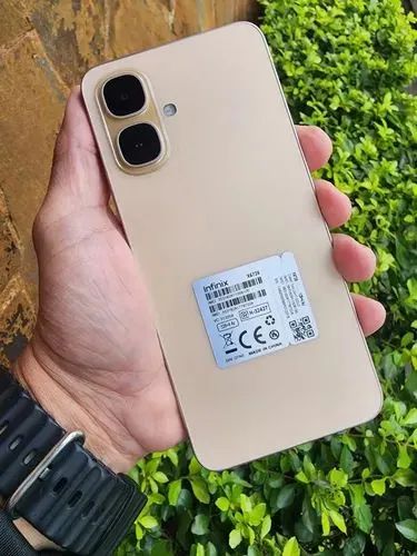 Vendo celular INFINIX SMART 10 DOURADO