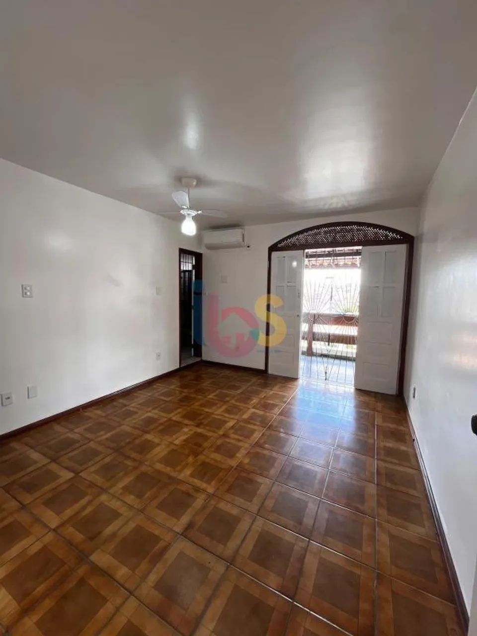 VENDE APARTAMENTO 03 QUARTOS SENDO 2 SUÍTES - PACHECO - Foto 5