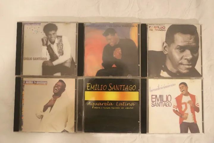 16 CDs Emílio Santiago. Produto para fans do cantor. - Foto 3