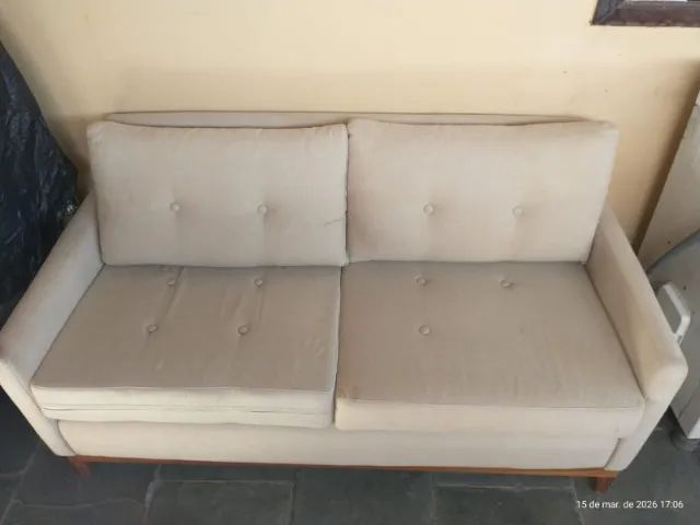 Sofa marca Velha Bahia em tecido no estado439340728708638722