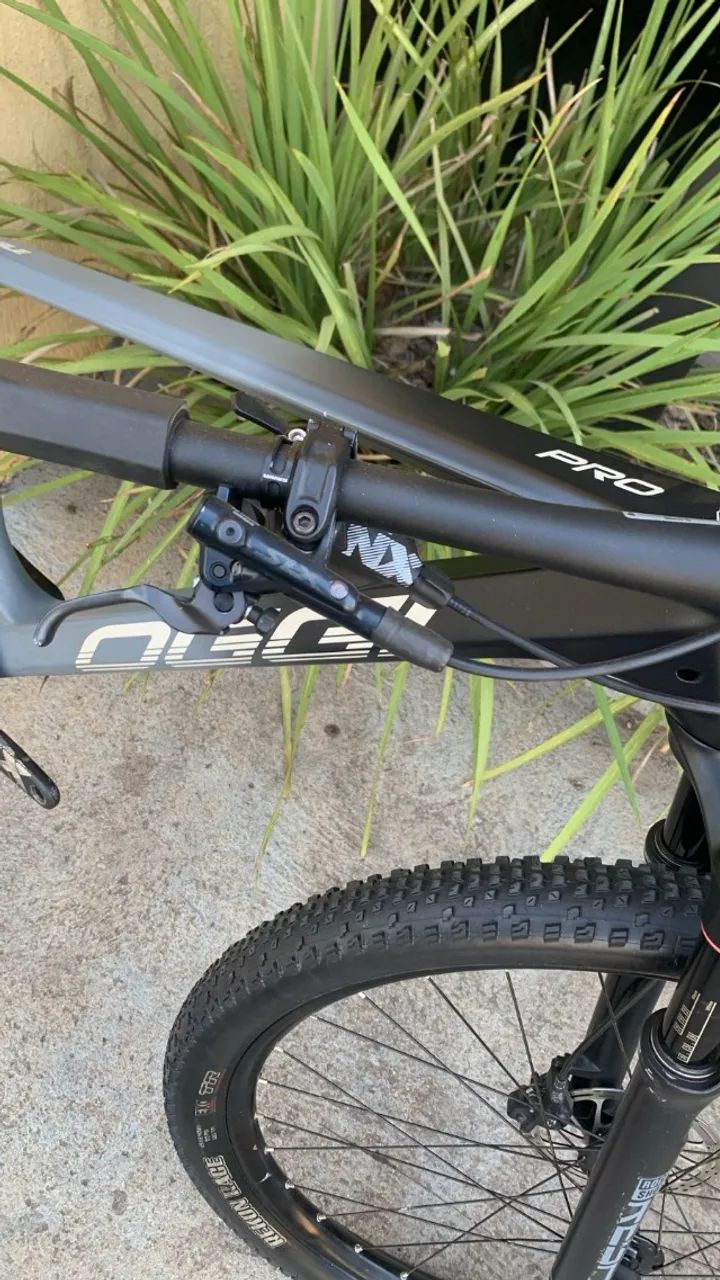 Bicicleta mtb carbono oggi agile GX 17 boost  - Foto 3