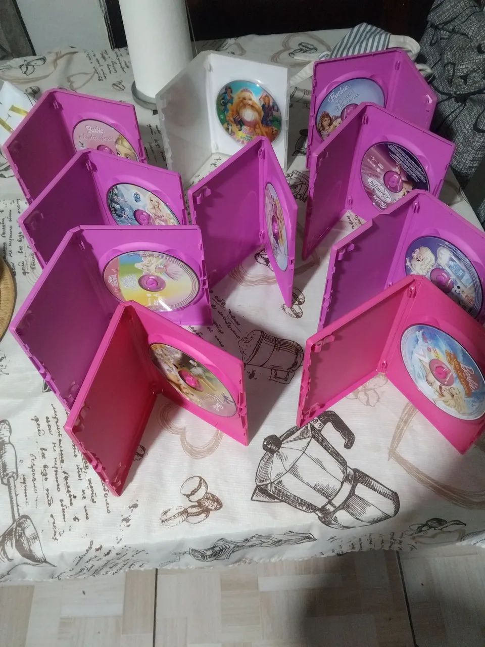 DVD barbie 10unidades  - Foto 4