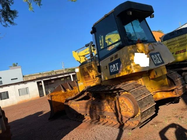 TRATOR DE ESTEIRA CATERPILLAR D6K XL 2008 - Foto 2