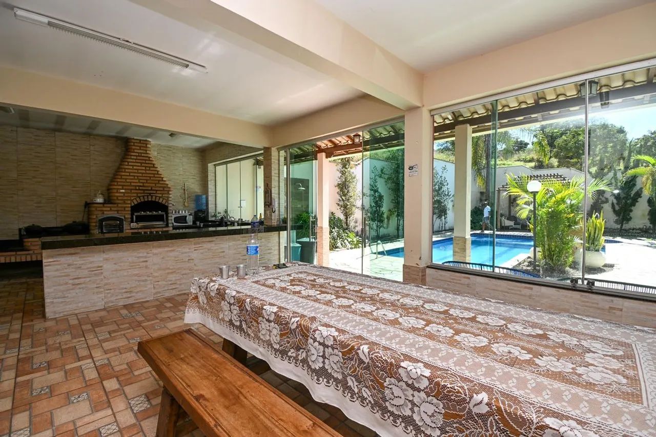 Casa à Venda - Colonial, 5 Quartos, 800 m2 - Foto 4