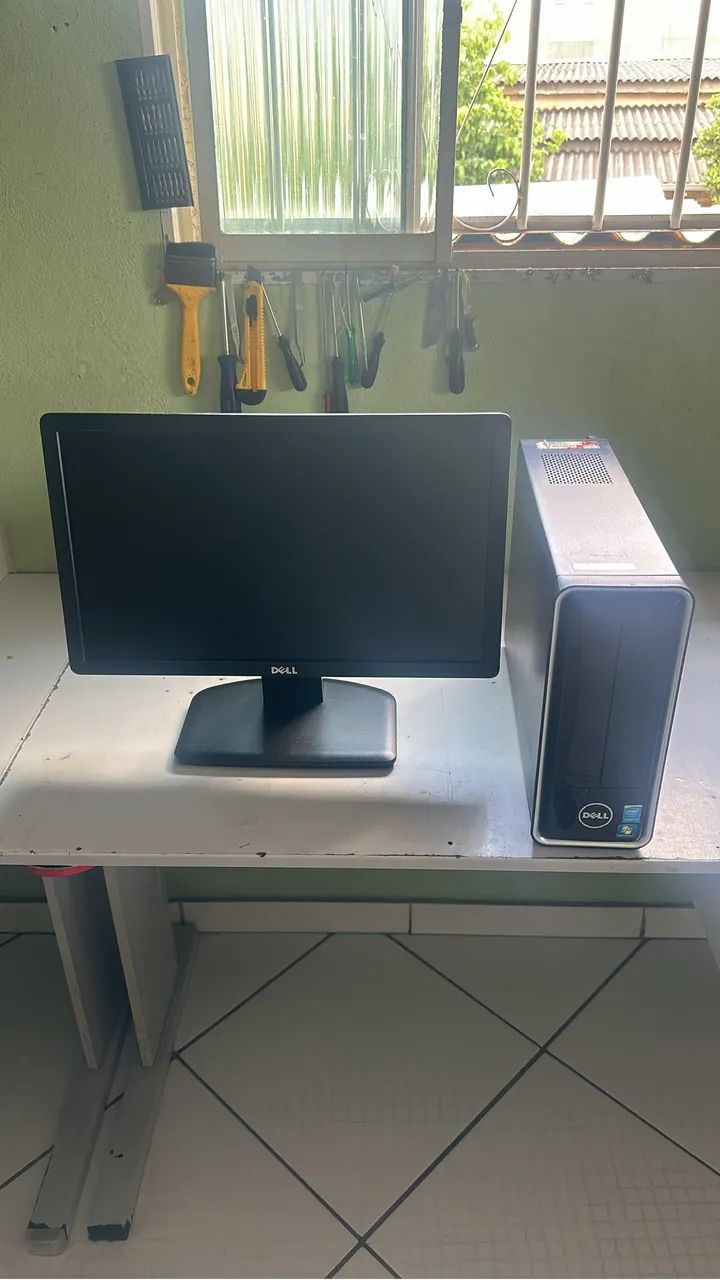 Cpu Dell i3 de quarta geração +monitor Dell de 19 polegadas 