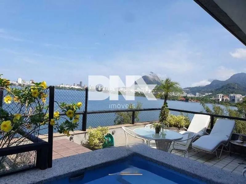 Cobertura - / Residencial / Lagoa