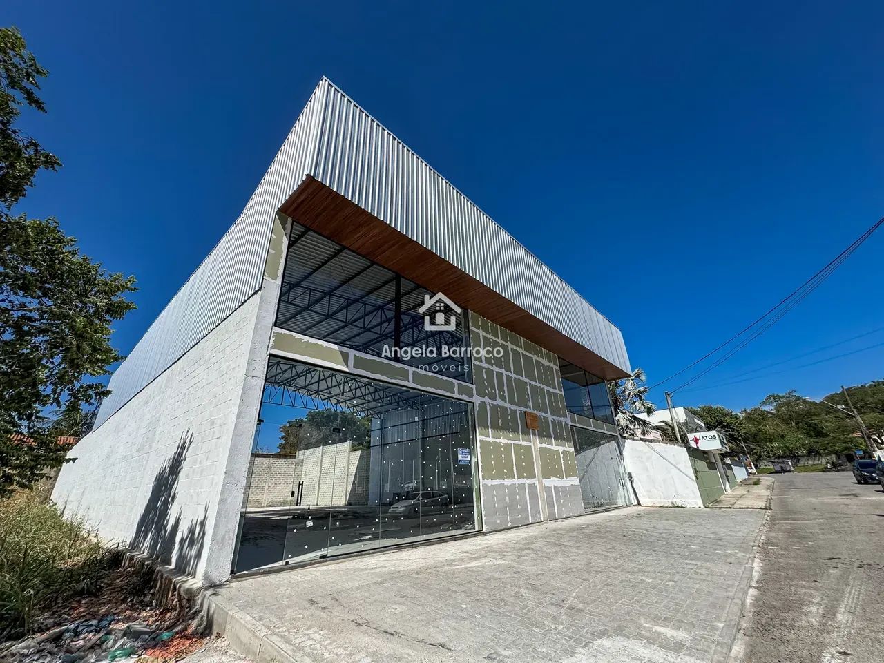 GALPÃO para Alugar NO CENTRO DO BARROCO  ITAIPUAÇU