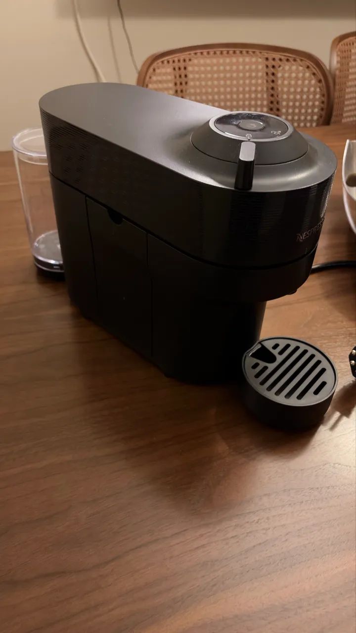 Nespresso Vertuo Pop Preto Clássico 