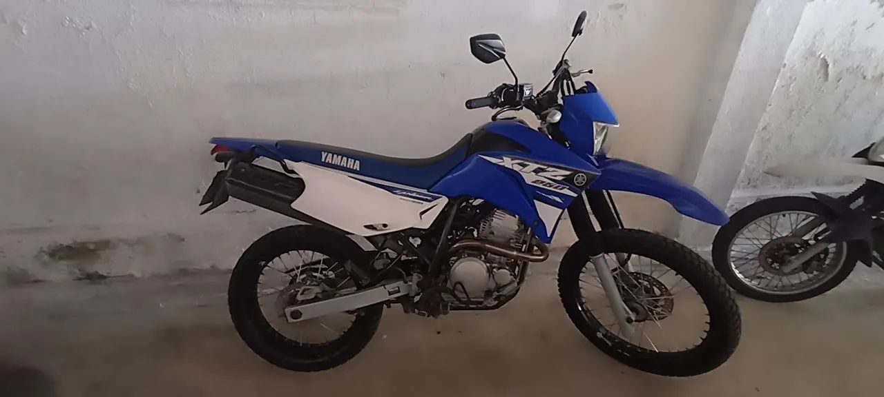 XTZ LANDER 250 - Foto 5