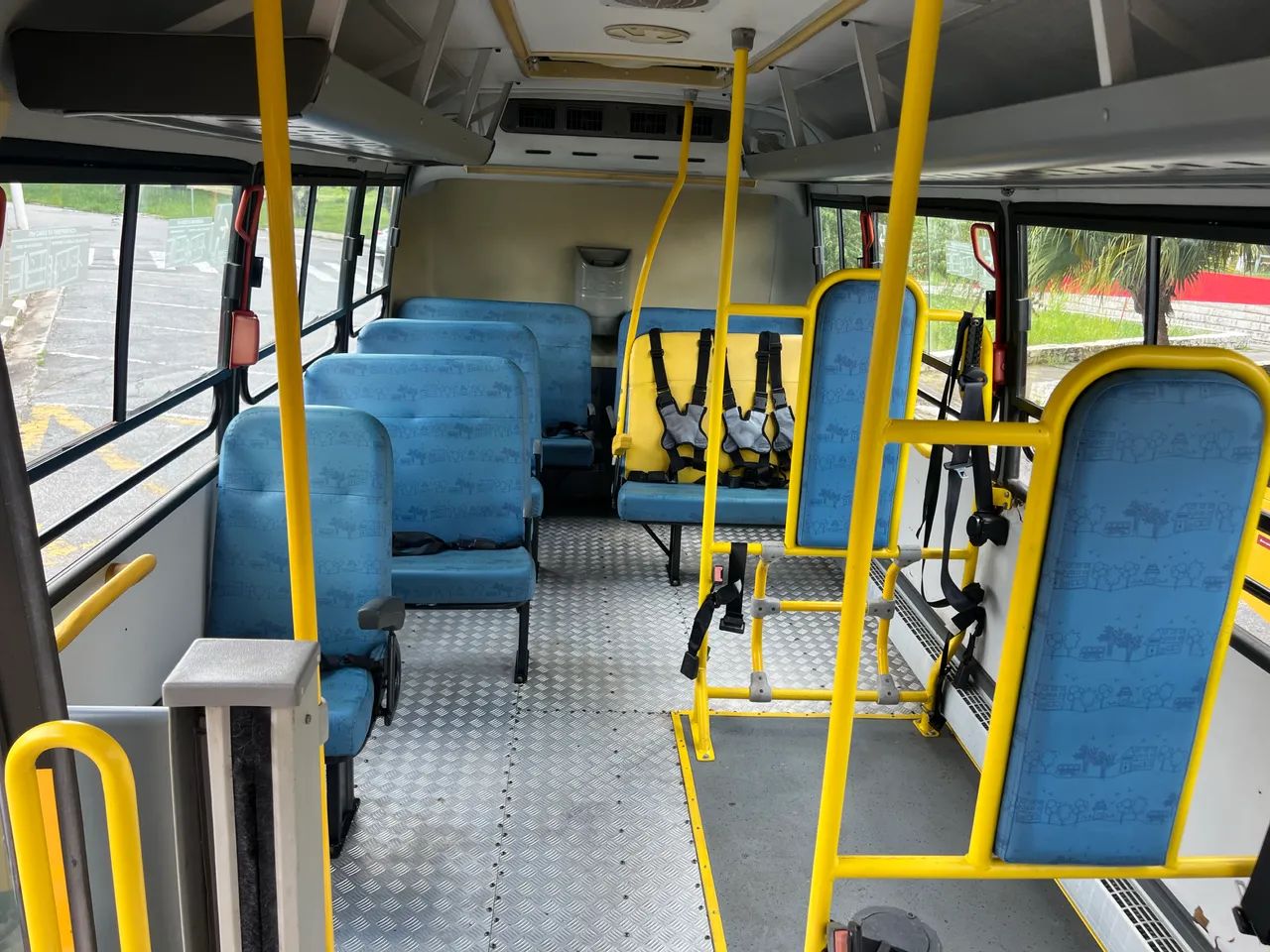 Micro ônibus VOLARE V8L 2013 Com Ar Condicionado  - Foto 5