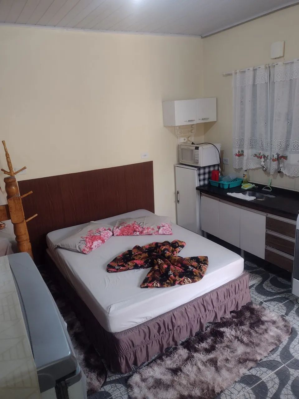 Aluga-se suite para temporada no Guarujá SP  - Foto 2