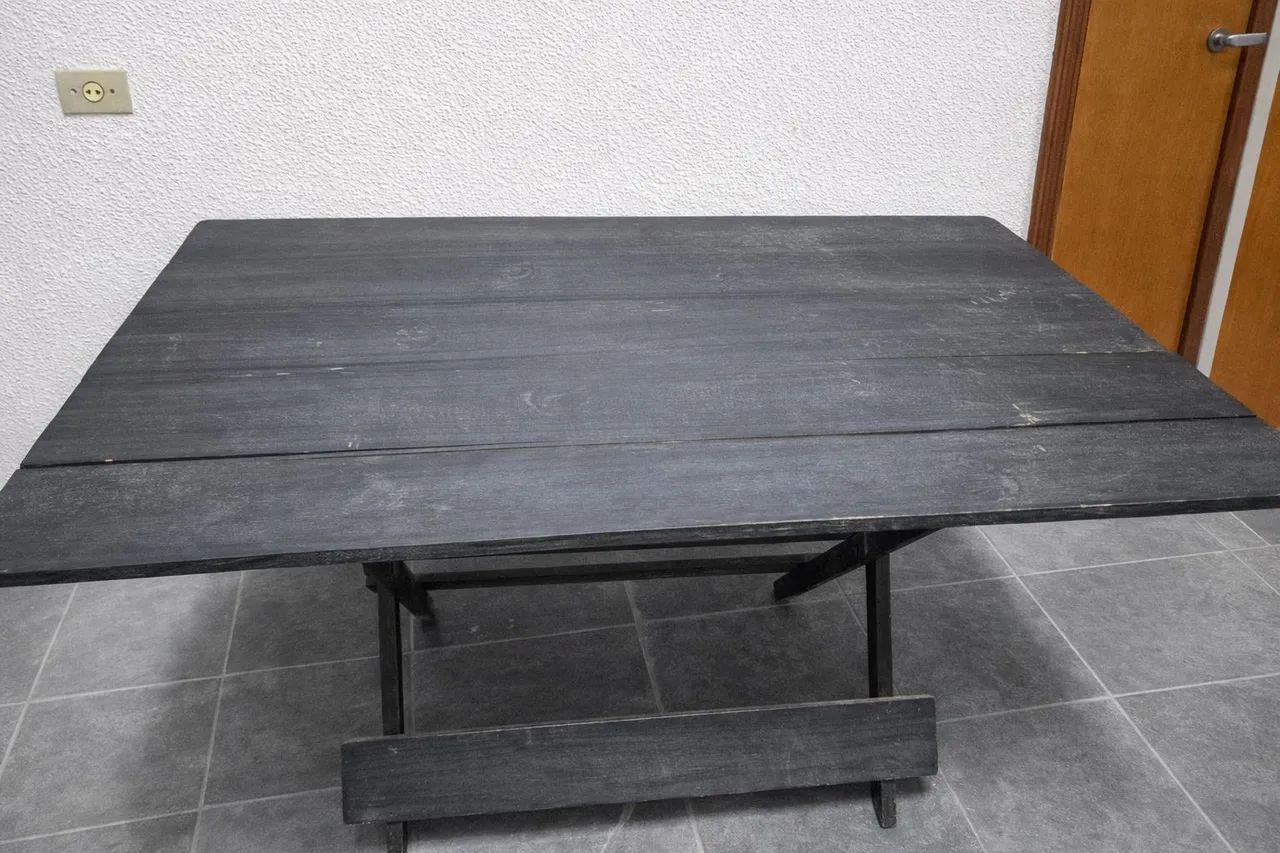 Conjunto de mesa e cadeiras dobráveis  - Foto 2