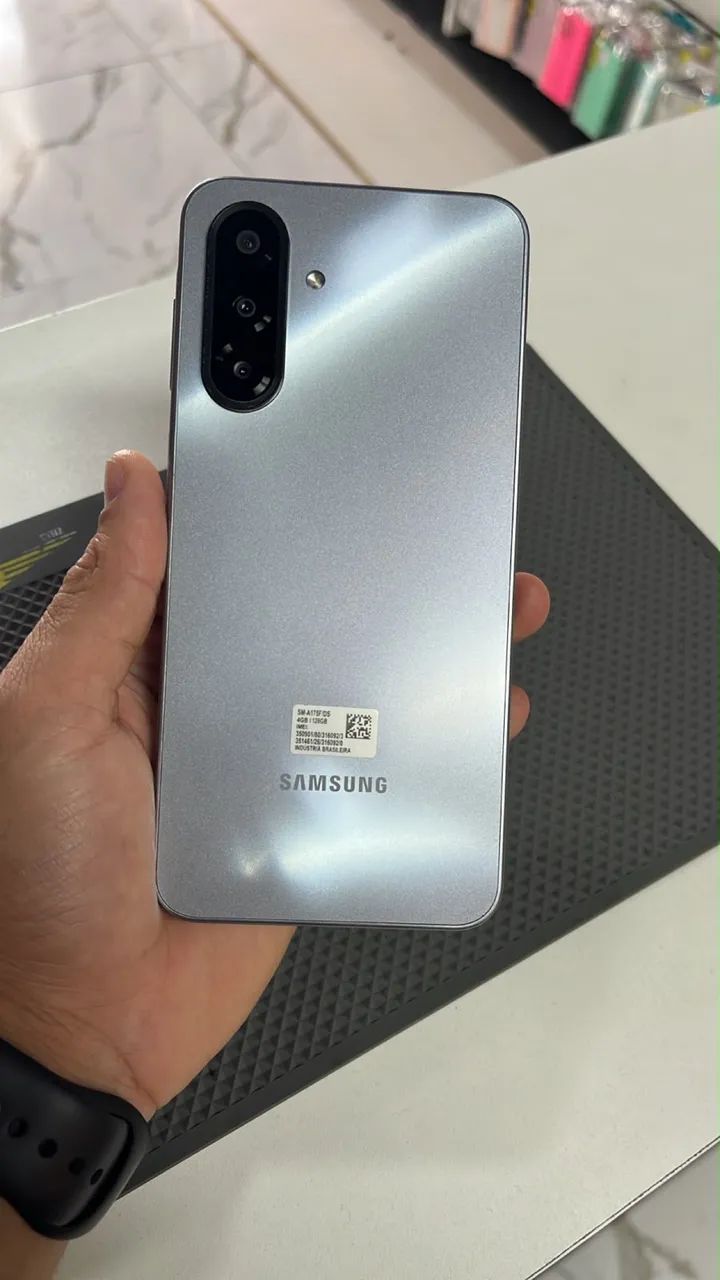 Samsung A17 - Foto 2