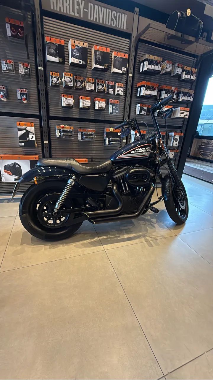 Harley Davidson 883 R 2009 - Foto 2