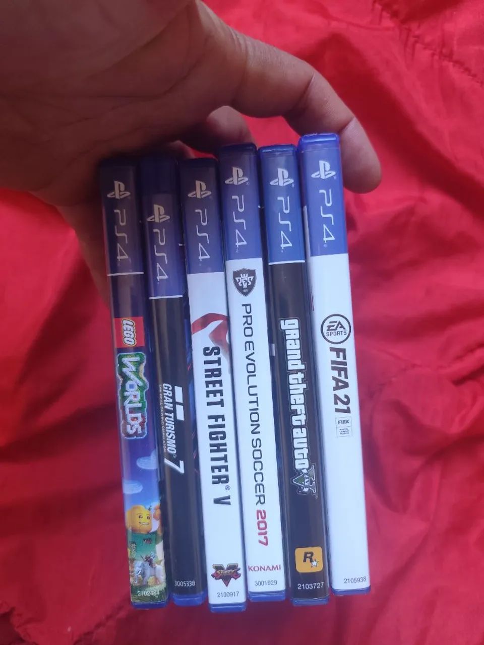 Lote jogos de ps4 bem concerdo e funcionando. - Foto 2