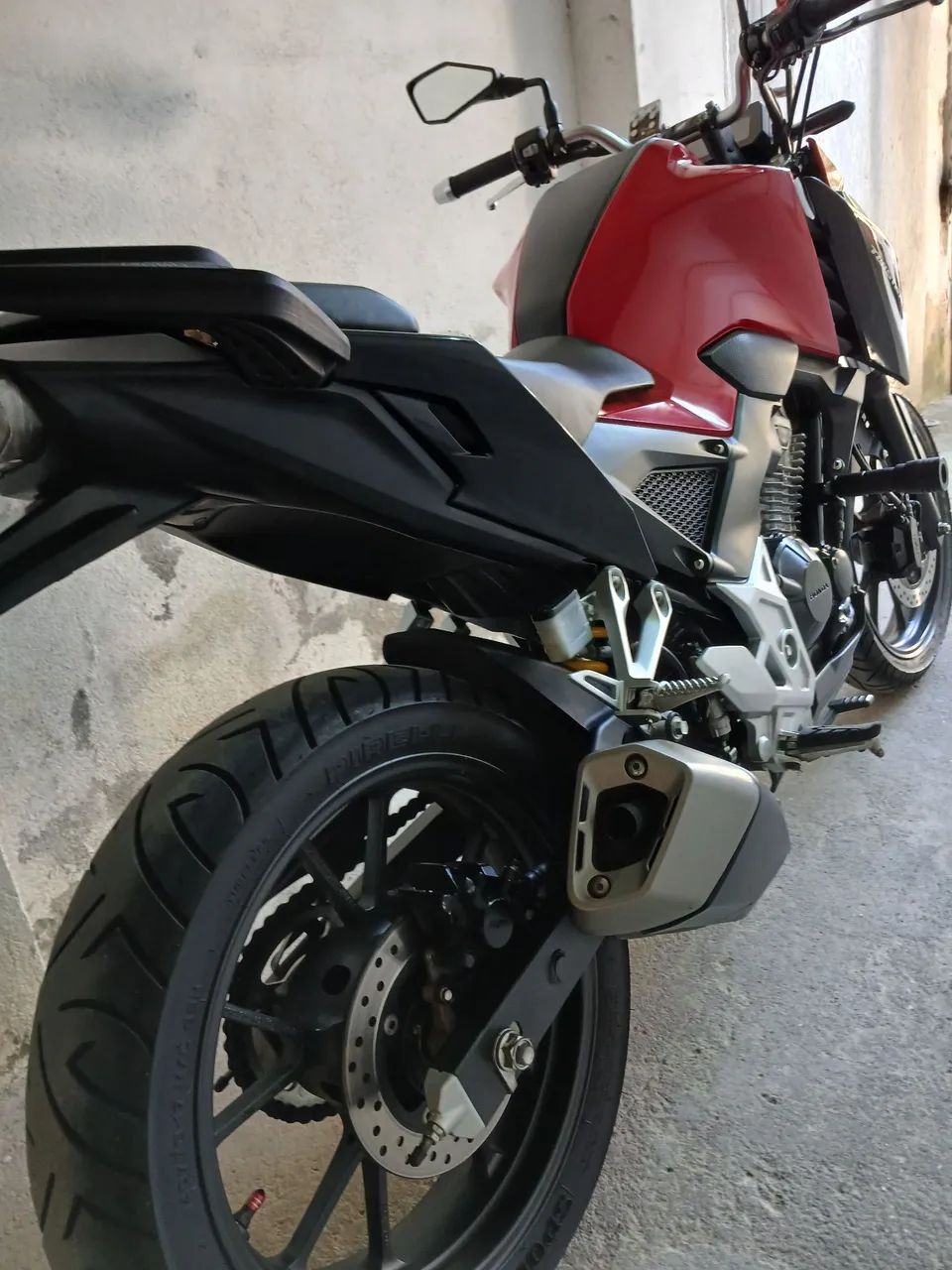 Cb 300f 24/24 ABS  - Foto 4