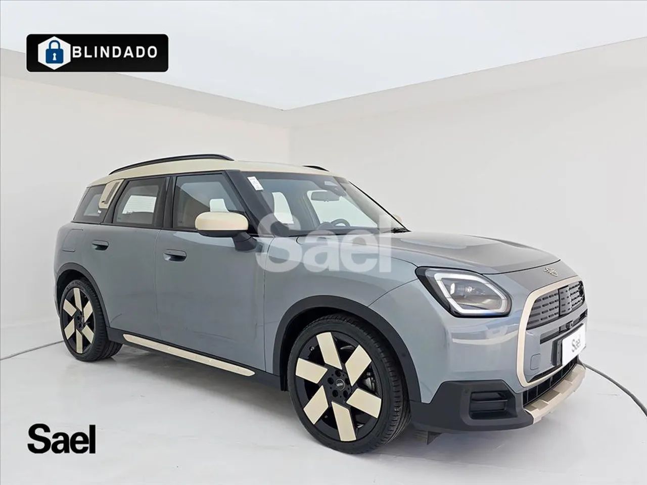 Mini Cooper COOPER Country. SE ALL4 Top (Elétrico) 2025