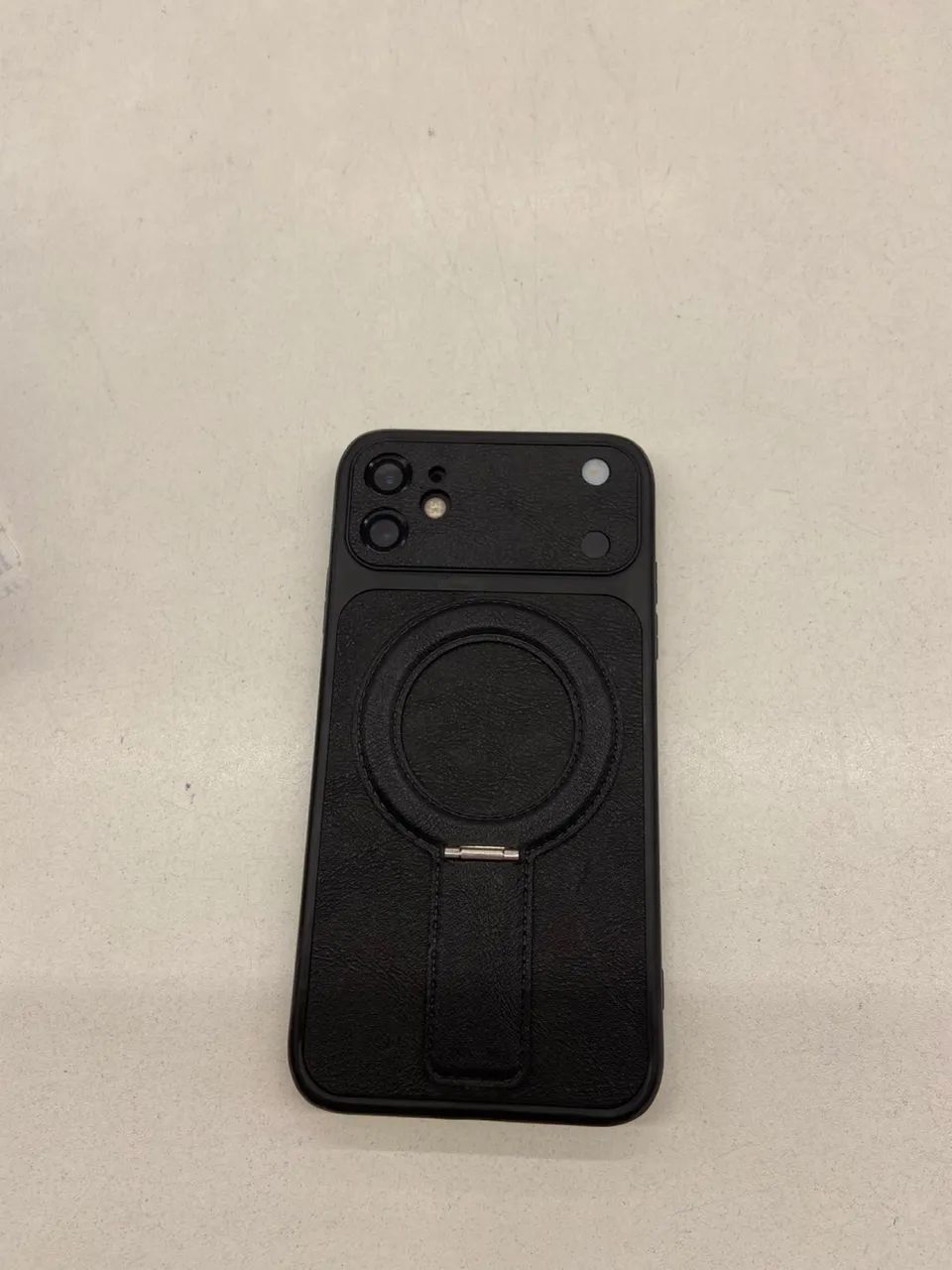 iPhone 11 muito novo