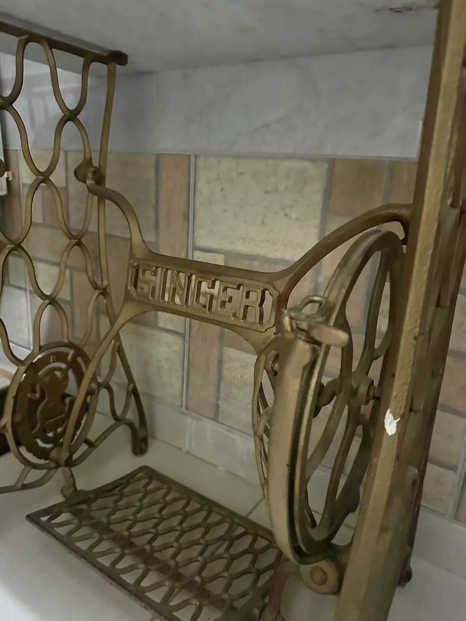 Base de máquina de costura - Foto 2