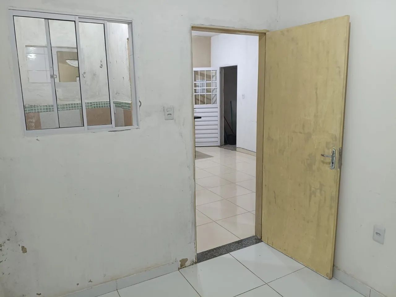 Aluga-se casa no Rosa Elzer  - Foto 2