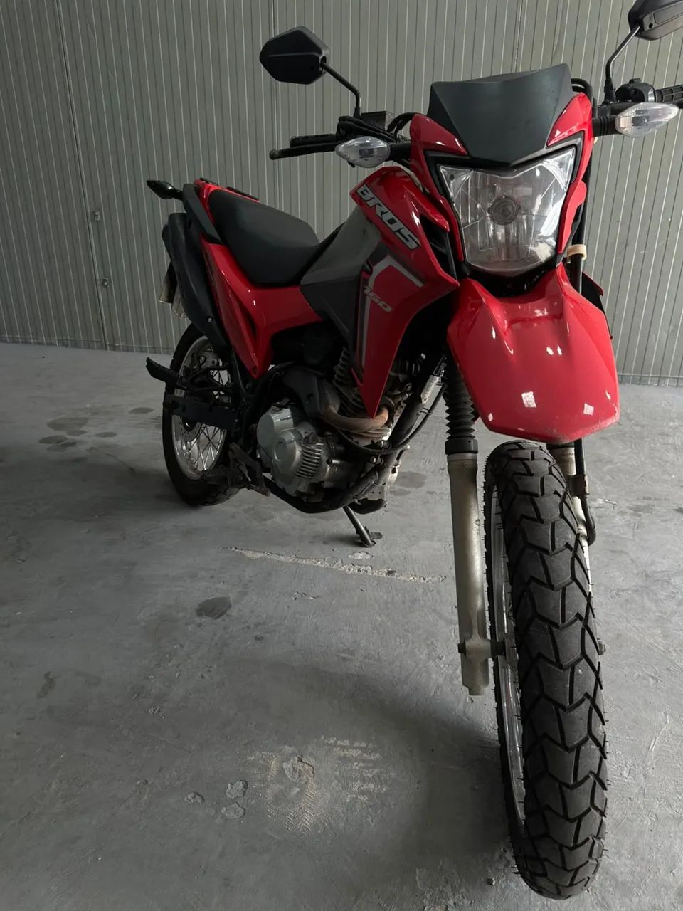 Bros 160