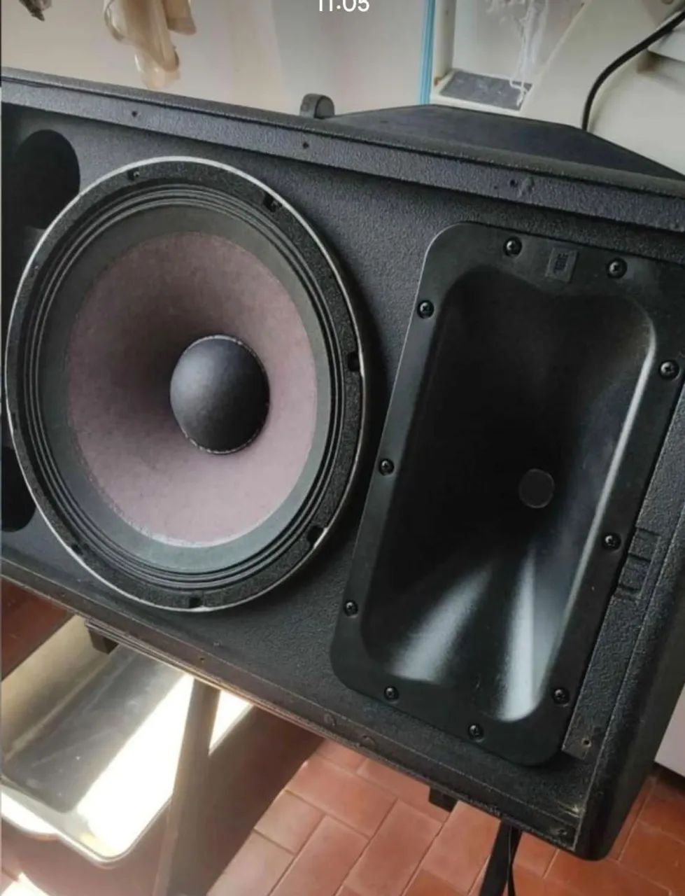 Caixa ativa prx 812 jbl