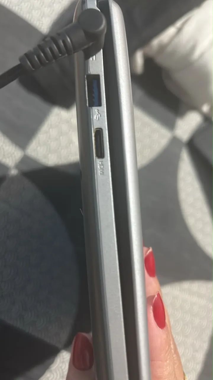 Notebook  - Foto 3