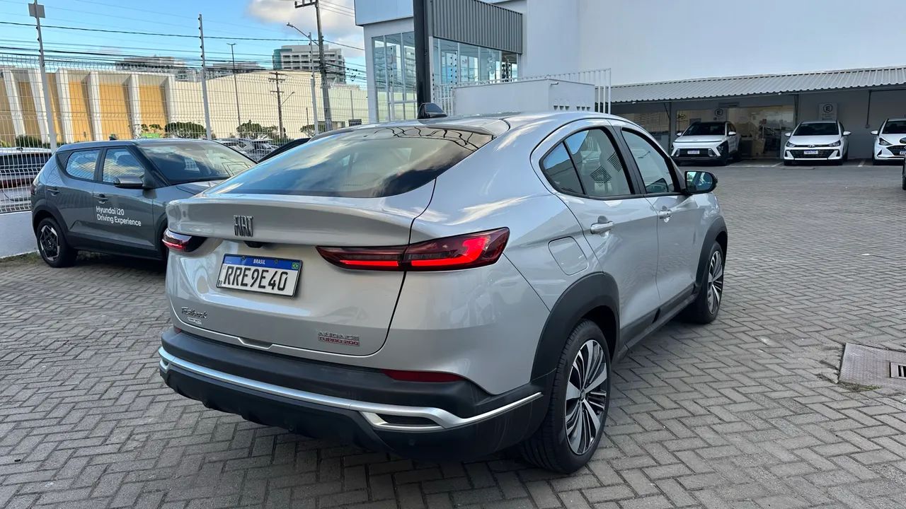 Fiat Fastback Audace 1.0 200 T. Flex AUT 2025 - Foto 4