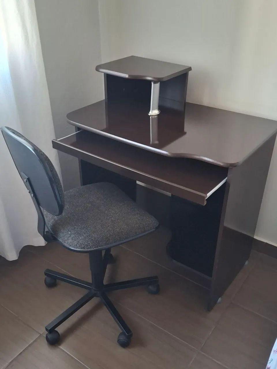 Rack com cadeira 