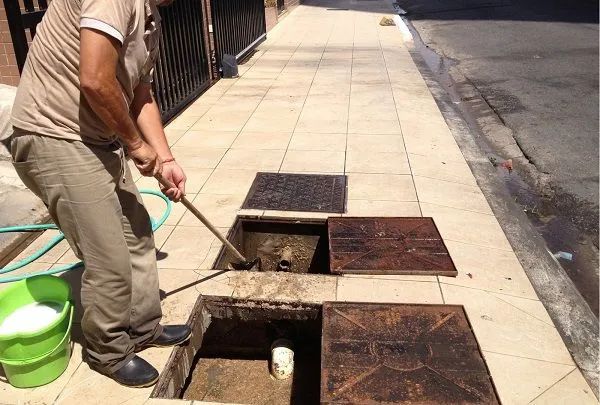 Limpeza em caixa de gordura  - Foto 2