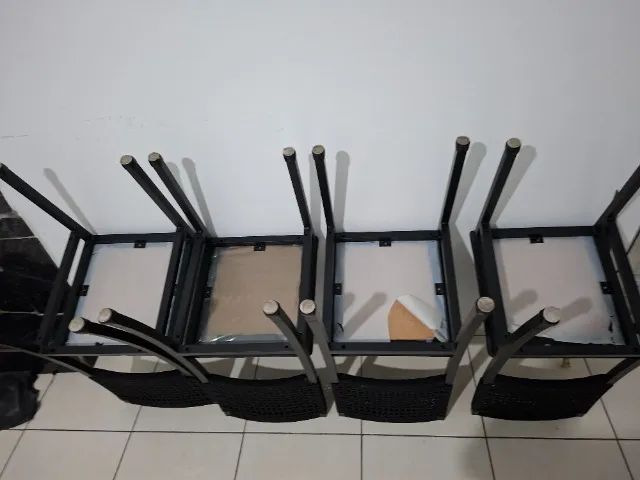 Conjunto quatro cadeiras  - Foto 4