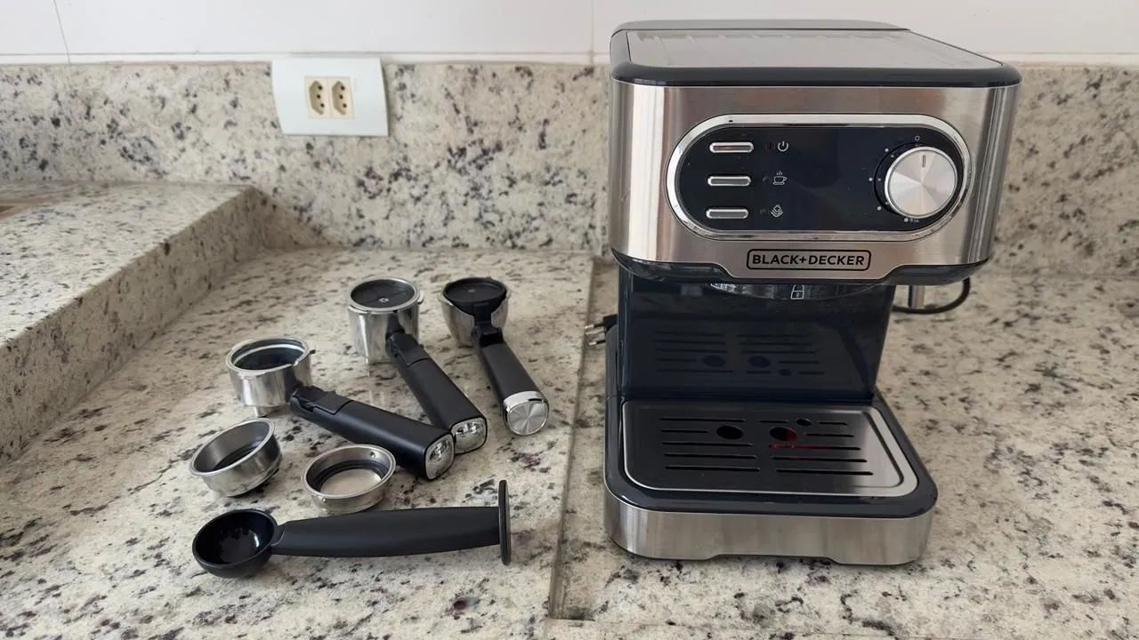 Cafeteira expr multifunções Black+Decker - Foto 4
