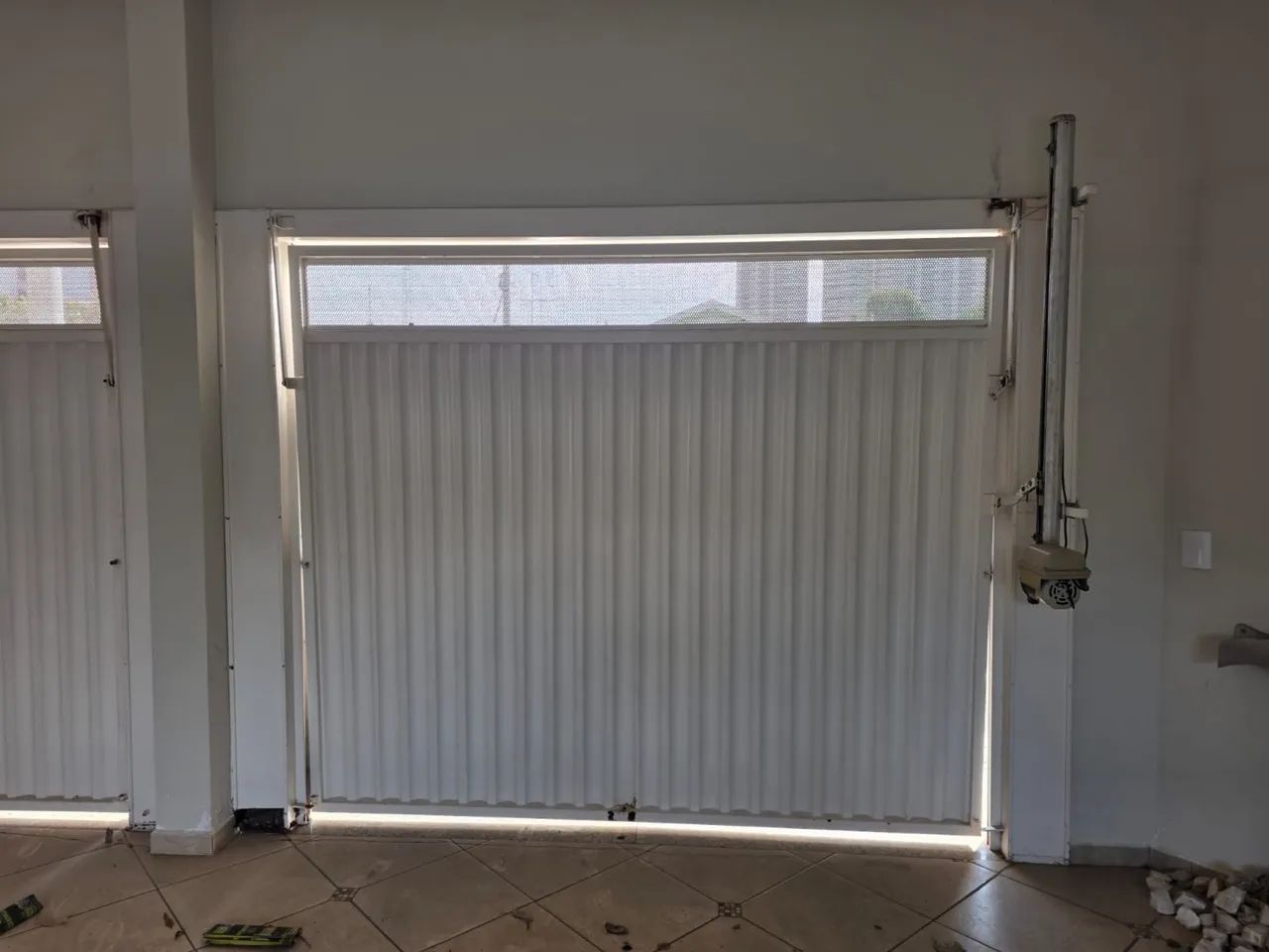 Portão em aço 