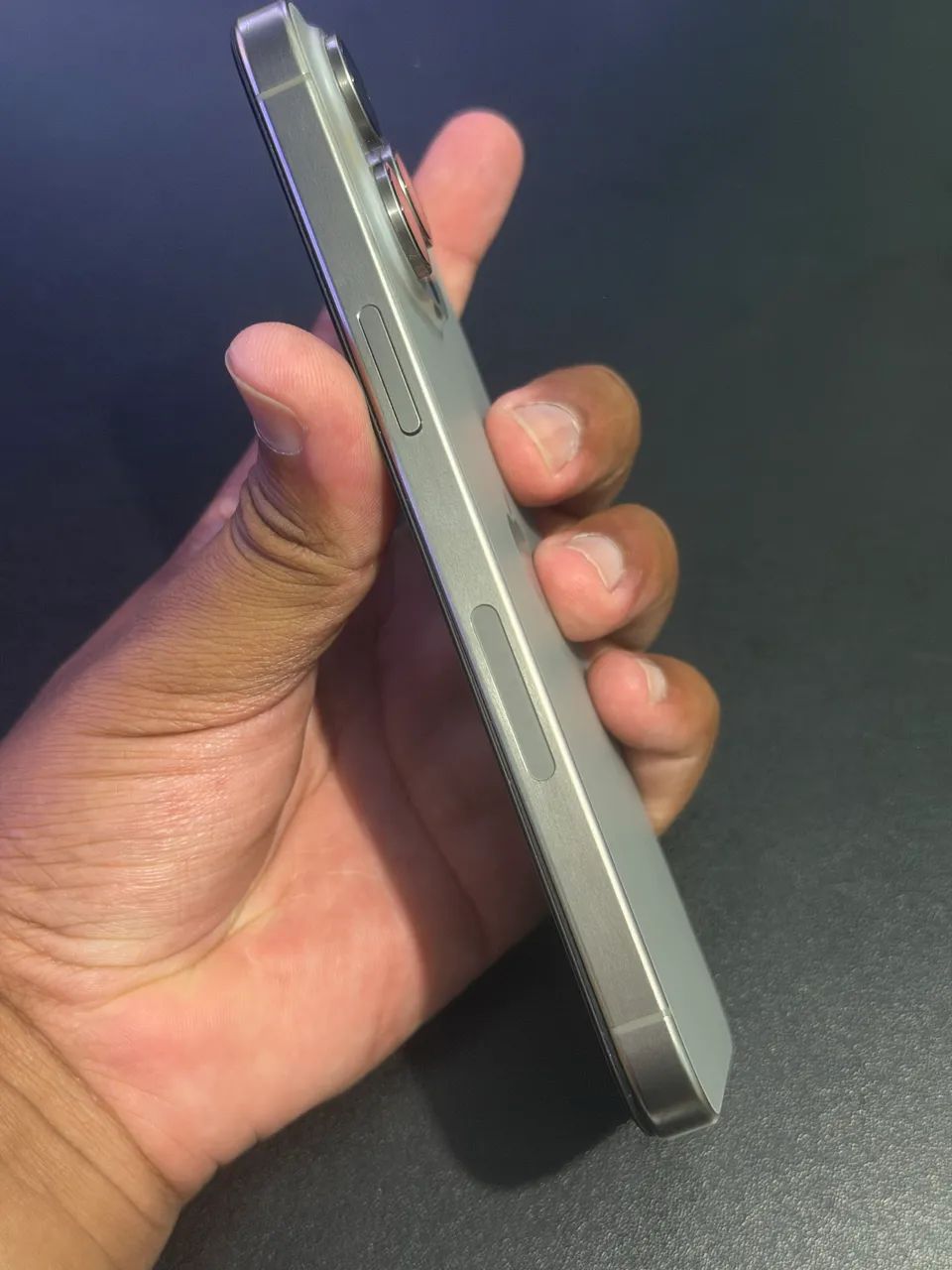 iPhone 15 pro - Foto 3